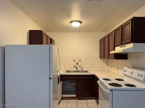 2553 Ellis St, North Las Vegas, NV, 89030-6060 | Card Image
