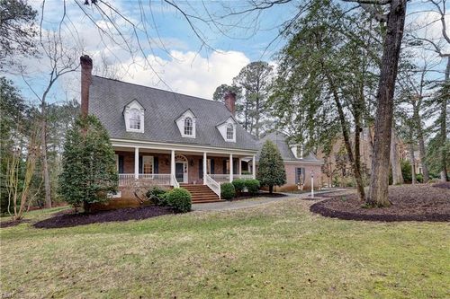 2517 Sanctuary Dr, Williamsburg, VA, 23185-7676 | Card Image