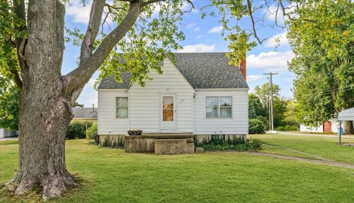 619 E 11th St, Gibson City, IL, 60936-1209 | Card Image