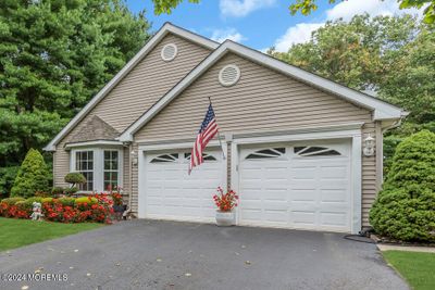 65 Skyline Drive, Home with 2 bedrooms, 2 bathrooms and null parking in Lakewood NJ | Image 1