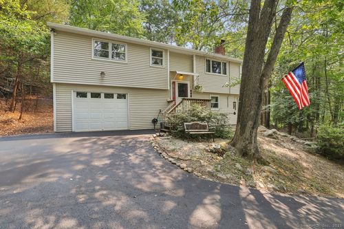 74 Whalehead Rd, Gales Ferry, CT, 06335-1326 | Card Image