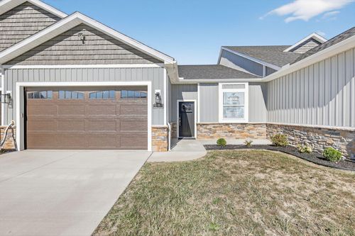 209 E Bridge Rd, Northwood, OH, 43619-1872 | Card Image