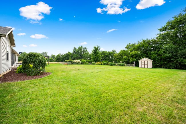 20 Boulder Dr, House other with 3 bedrooms, 3 bathrooms and 2 parking in Carlock IL | Image 24