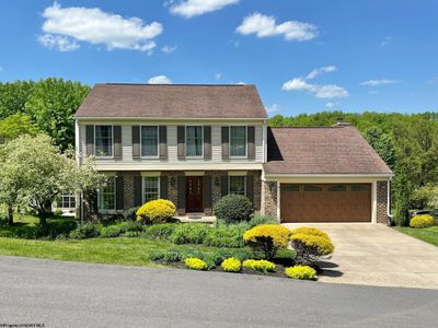 19 Catalpa Street, House other with 4 bedrooms, 3 bathrooms and 3 parking in Morgantown WV | Image 1