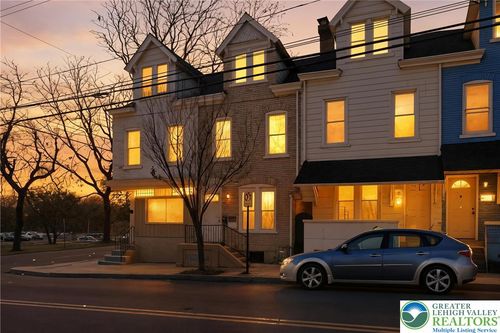 384 W Gordon St, Allentown, PA, 18102-3078 | Card Image