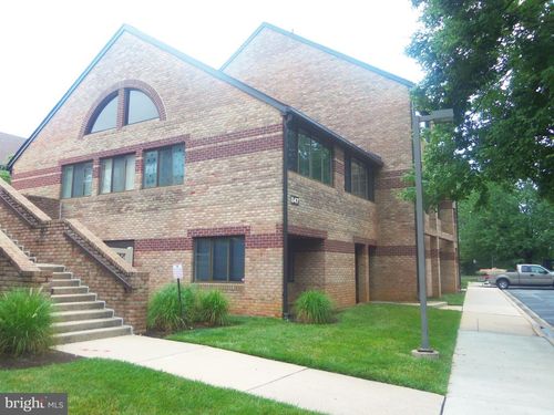 h-3-847 Quince Orchard Blvd, GAITHERSBURG, MD, 20878-1677 | Card Image