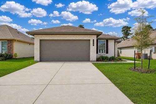 239 New Dawn Trl, Huntsville, TX, 77320-2243 | Card Image