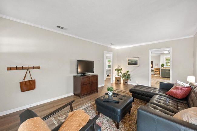 1906 Paige St, House other with 3 bedrooms, 2 bathrooms and null parking in Georgetown TX | Image 9