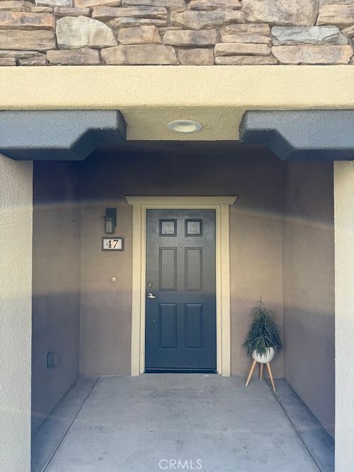 unit-47-16722 Nicklaus Dr, Rancho Cascades, CA, 91342-1677 | Card Image