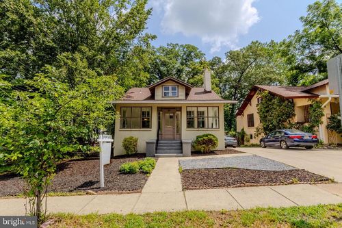 28 Philadelphia Ave, TAKOMA PARK, MD, 20912-4335 | Card Image