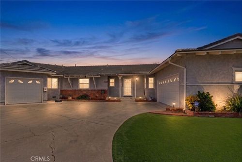 11246 Mac St, Garden Grove, CA, 92841-1619 | Card Image