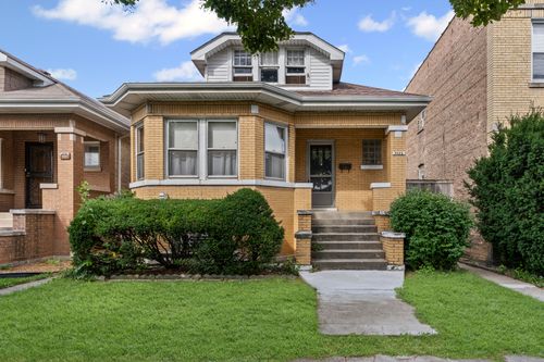 3052 N Major Ave, Chicago, IL, 60634-5212 | Card Image