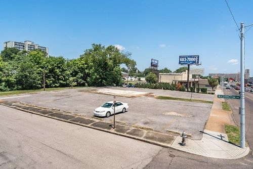 153 N Cleveland St, Memphis, TN, 38104-2003 | Card Image