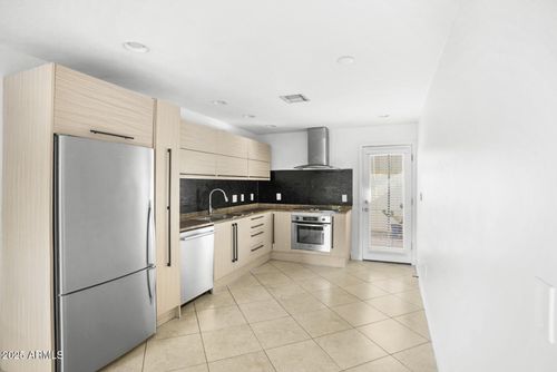 37-1850 E Maryland Ave, Phoenix, AZ, 85016-1433 | Card Image