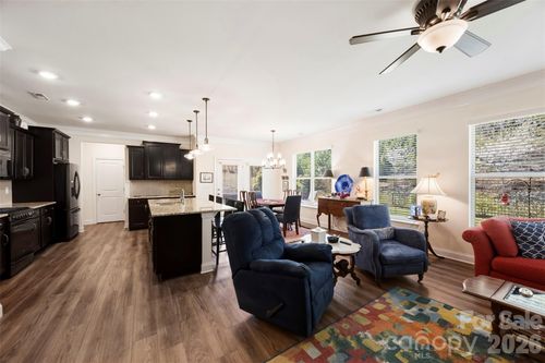 1626 Wiggins Dr, Gastonia, NC, 28054-6316 | Card Image