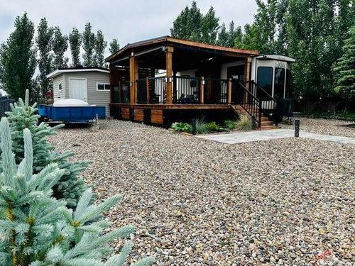 8 Travers Ridge Way, Rural Vulcan County, AB, T0L2B0 | Card Image