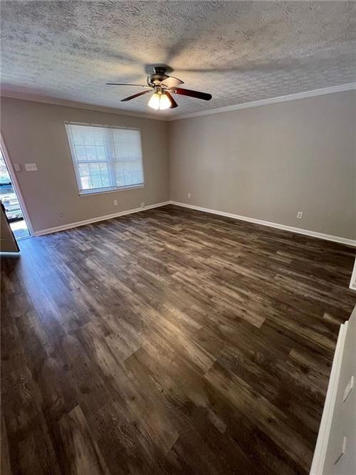 apt-b-2180 Kings Gate Cir, Snellville, GA, 30078-3668 | Card Image