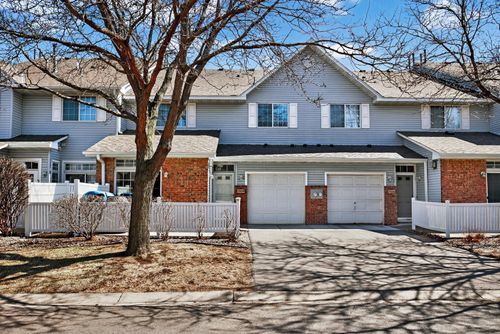 15610 Garnet Way, Apple Valley, MN, 55124-5155 | Card Image