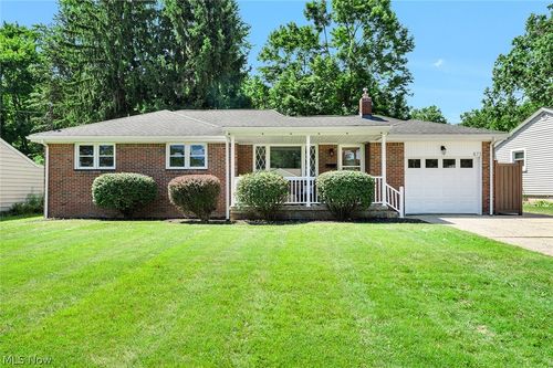 873 Edenridge Dr, Boardman, OH, 44512-3128 | Card Image