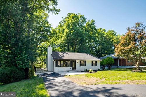 6702 Allview Dr, COLUMBIA, MD, 21046-1102 | Card Image