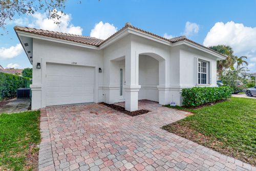 1898 Capeside Cir, Wellington, FL, 33414-8097 | Card Image