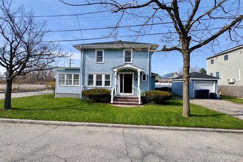 2 Tobyhanna St, Providence, RI, 02910-1038 | Card Image