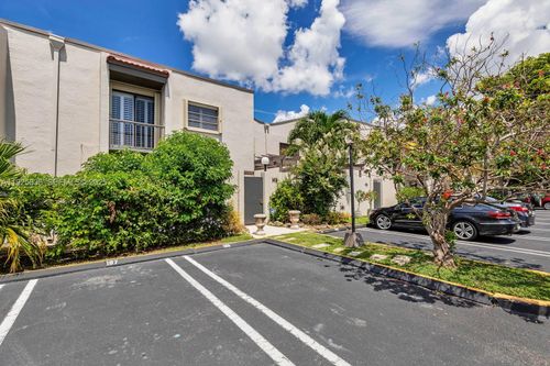 apt-h3-4710 Sw 67th Ave, Miami, FL, 33155-5814 | Card Image