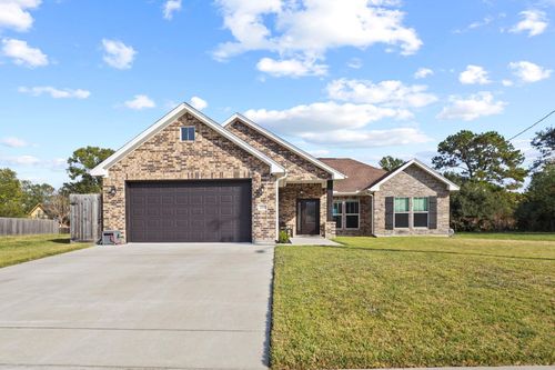 2175 Willowglen Dr, Beaumont, TX, 77707-4643 | Card Image