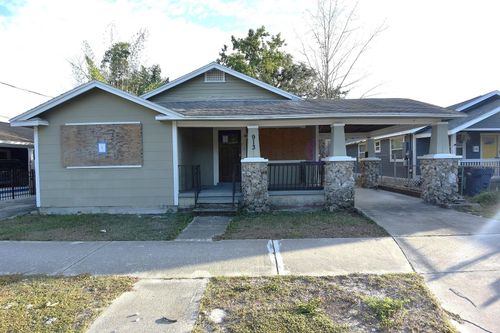 913 E 28th Ave, TAMPA, FL, 33605-1027 | Card Image