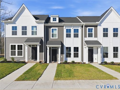 336 Mt Mccauley Way, Aylett, VA, 23009-4212 | Card Image