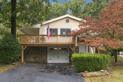 207 N Walnut St, Blue Eye, MO, 65611-8306 | Card Image
