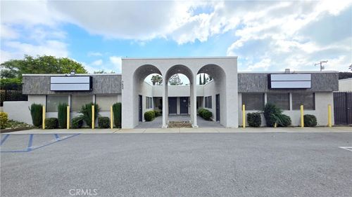 b-750 N Mountain, Upland, CA, 91786 | Card Image