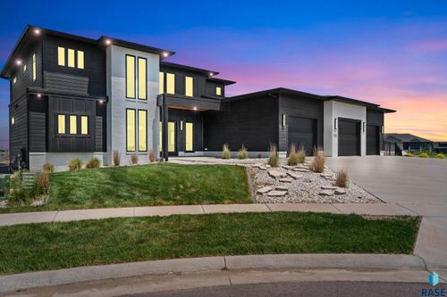 2730 N Swan Cir Circle, Tea, SD, 57064 | Card Image