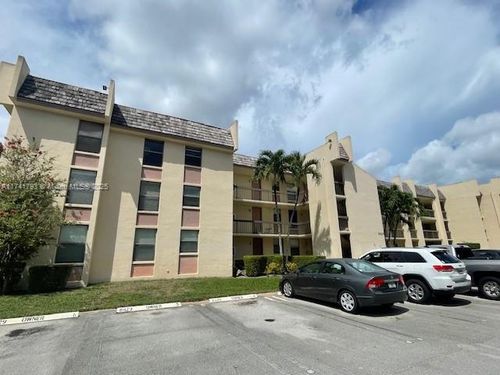 206-8429 Forest Hills Dr, Coral Springs, FL, 33065 | Card Image