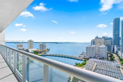 2603 - 495 Brickell Ave, Condo with 2 bedrooms, 2 bathrooms and null parking in Miami FL | Image 2