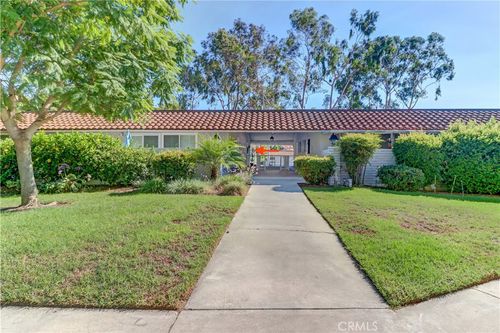 n-621 Avenida Sevilla, Laguna Woods, CA, 92637-4558 | Card Image