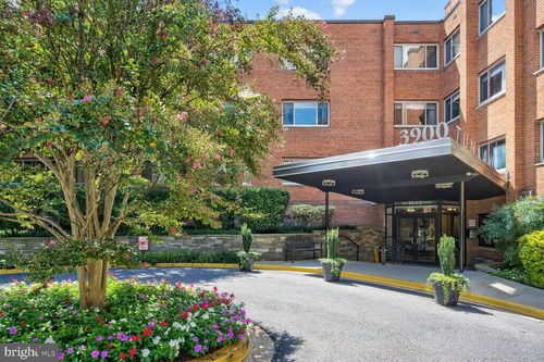 206-3900 Tunlaw Rd Nw, WASHINGTON, DC, 20007-4803 | Card Image