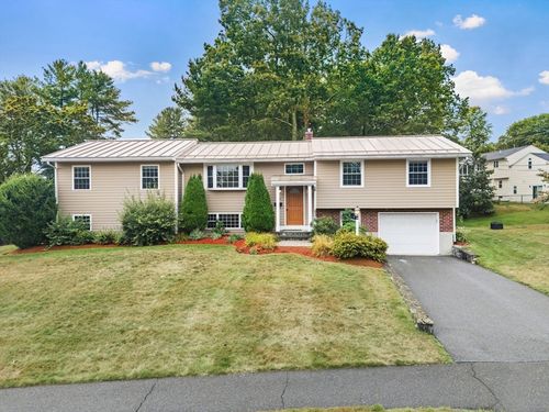 7 Livingston Dr, Peabody, MA, 01960-3443 | Card Image