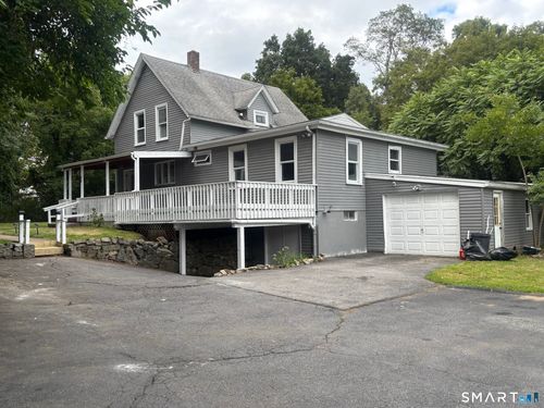 89 Hickory St, Norwich, CT, 06360-4640 | Card Image