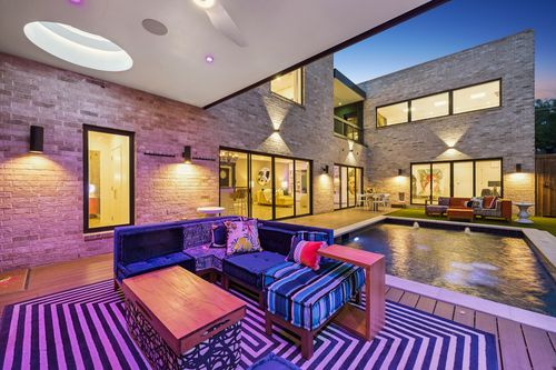 2010 Mcmillan Ave, Dallas, TX, 75206-7106 | Card Image