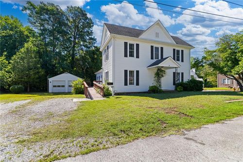 317 Tillar St, Emporia, VA, 23847-2152 | Card Image