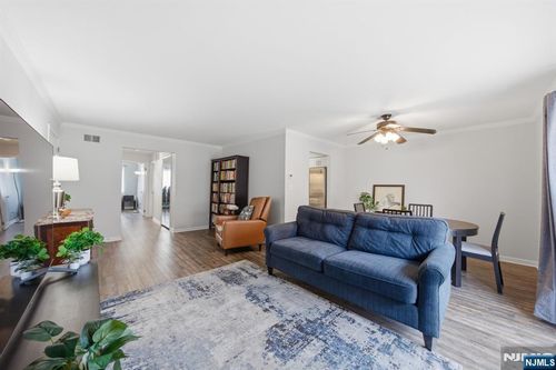 825 Riverside Ave, Lyndhurst, NJ, 07071-3057 | Card Image