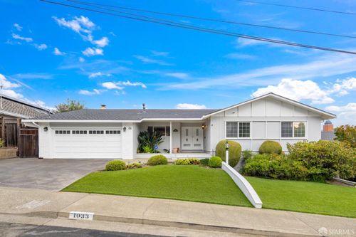 1033 Hewitt Dr, San Carlos, CA, 94070-3651 | Card Image