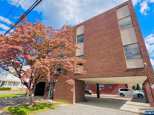 117 Central Ave, Hackensack, NJ, 07601-4267 | Card Image