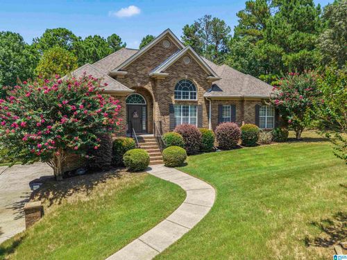 301 Emerald Ln, CHELSEA, AL, 35043-6630 | Card Image