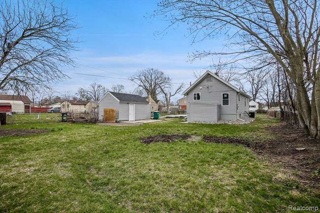 885 Parkwood Avenue, Home with 3 bedrooms, 2 bathrooms and null parking in Ypsilanti Twp MI | Image 29