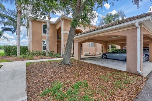 101-915 Fairwaycove Ln, BRADENTON, FL, 34212-6350 | Card Image