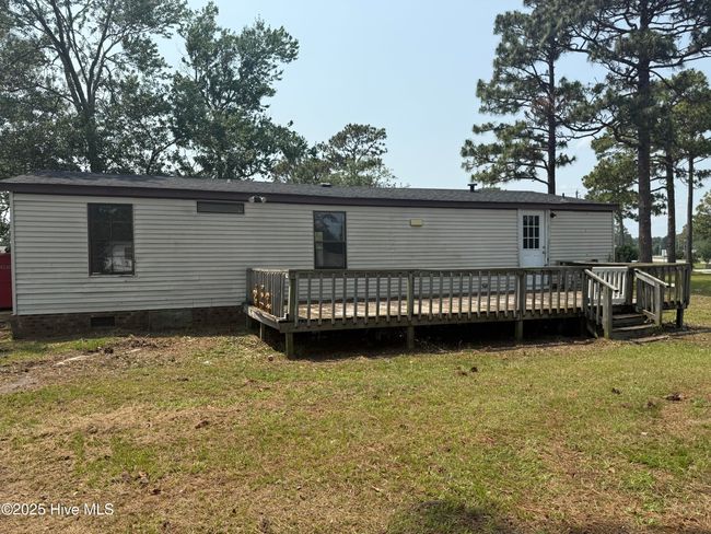 108 N Queens St, House other with 3 bedrooms, 2 bathrooms and null parking in Hubert NC | Image 13