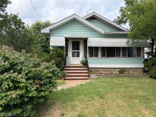 2048 Grafton Rd, Elyria, OH, 44035-8351 | Card Image