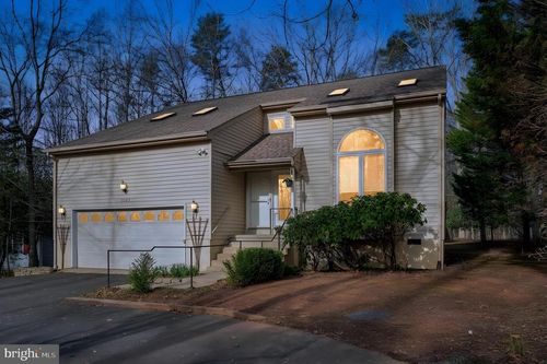 1023 Eastover Pkwy, LOCUST GROVE, VA, 22508-5170 | Card Image
